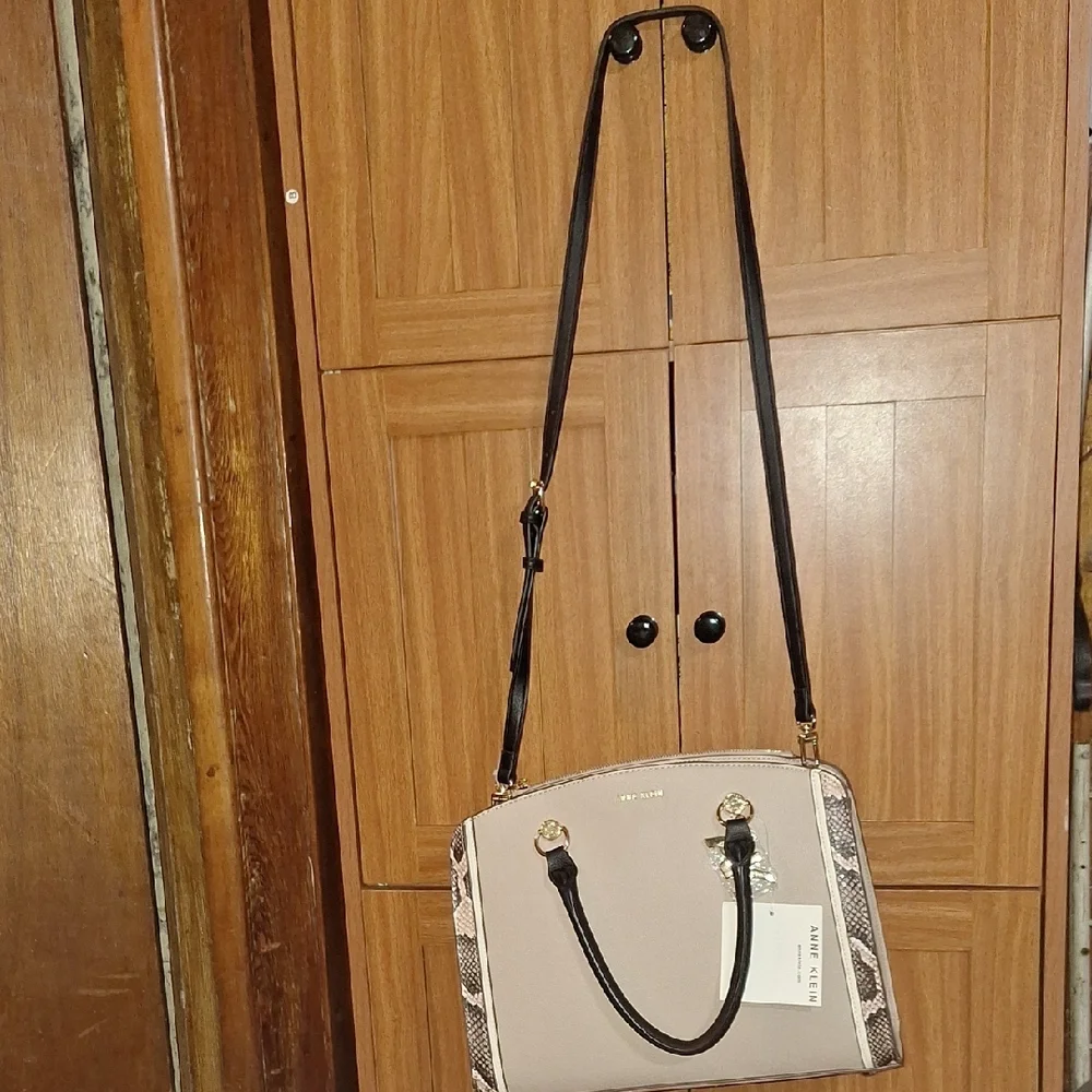 Anne Klein Taupe and Black Satchel with Snakeskin Accents - Picture 5 of 6